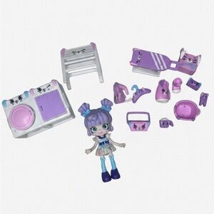 Shopkins Happy Places Series 2 Milly Mops Bunny Laundry Pack-Purple & White Set